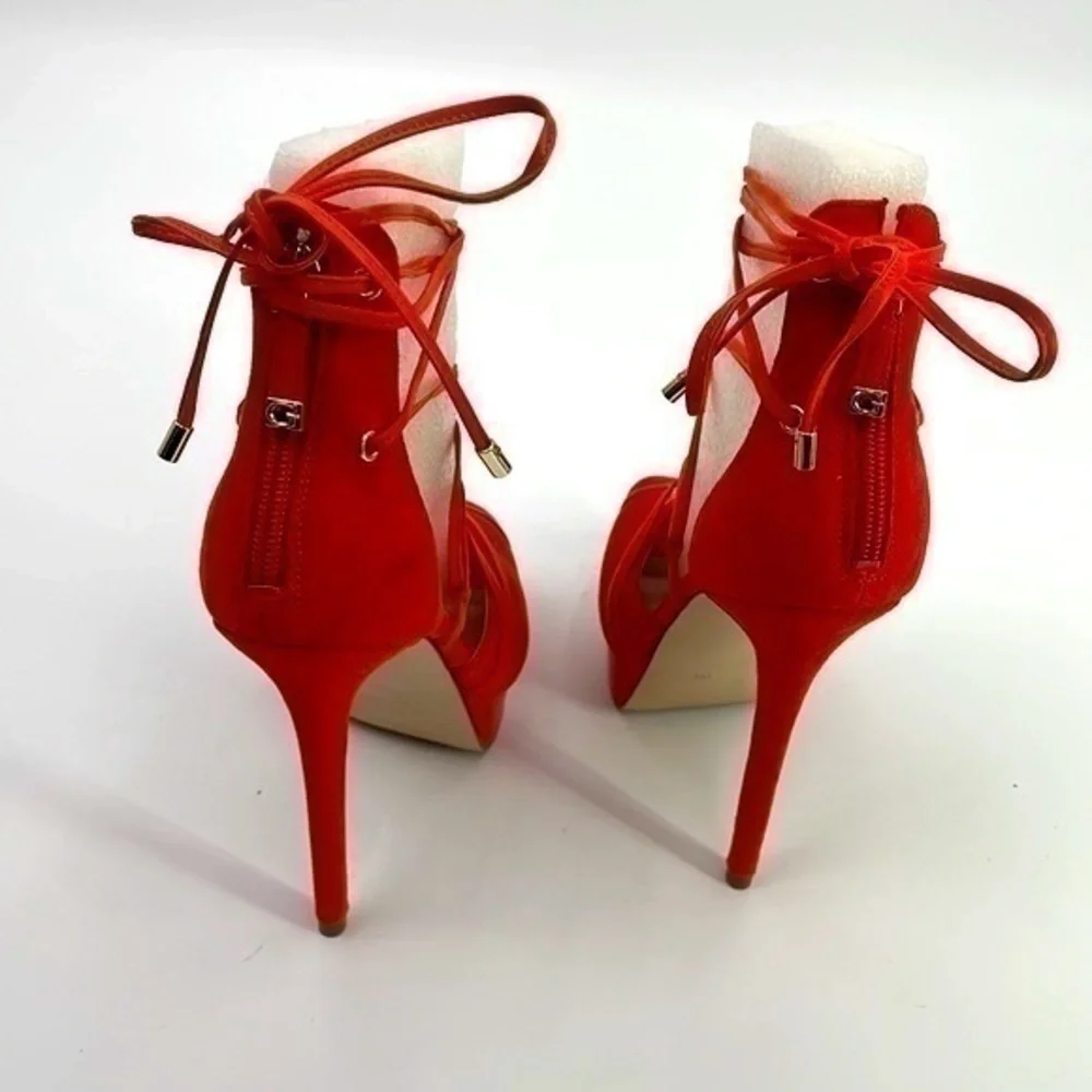 New in box Guess orange suede and leather laced platform shoes size 7 “the raja”